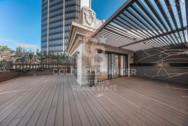 Duplex Penthouse with Parking and Storage in a Historic Building