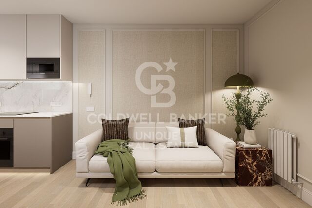 Renovated exterior flat with 2 bedrooms in Fuente del Berro, Madrid