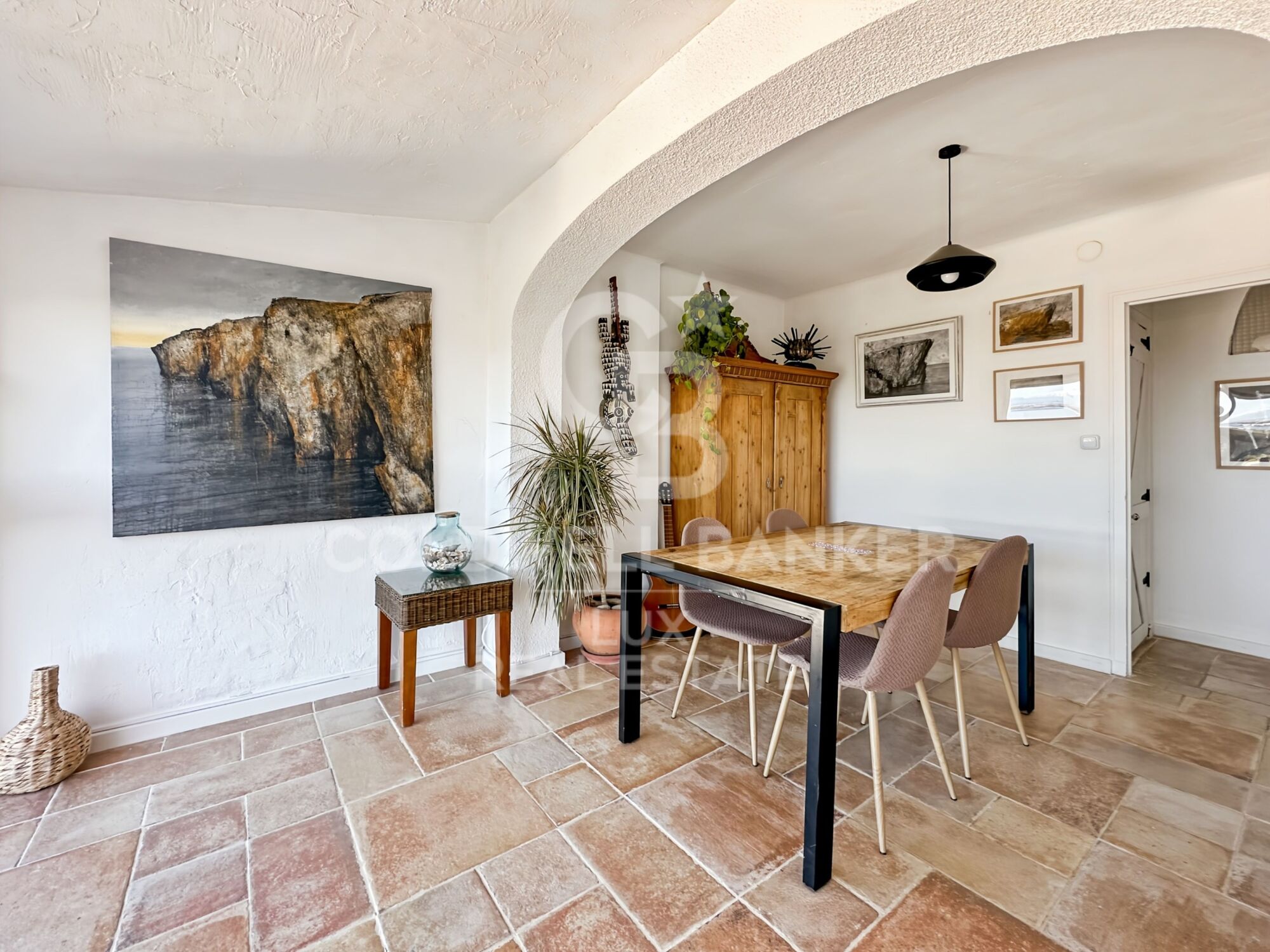 Casa con licencia turística en Montgó, vistas al mar y piscina privada