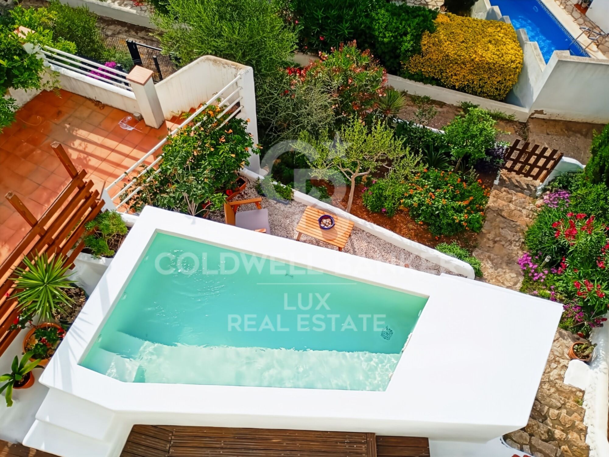 Casa con licencia turística en Montgó, vistas al mar y piscina privada