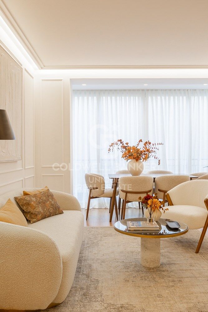 Renovated 3-bedroom flat in Recoletos, Madrid