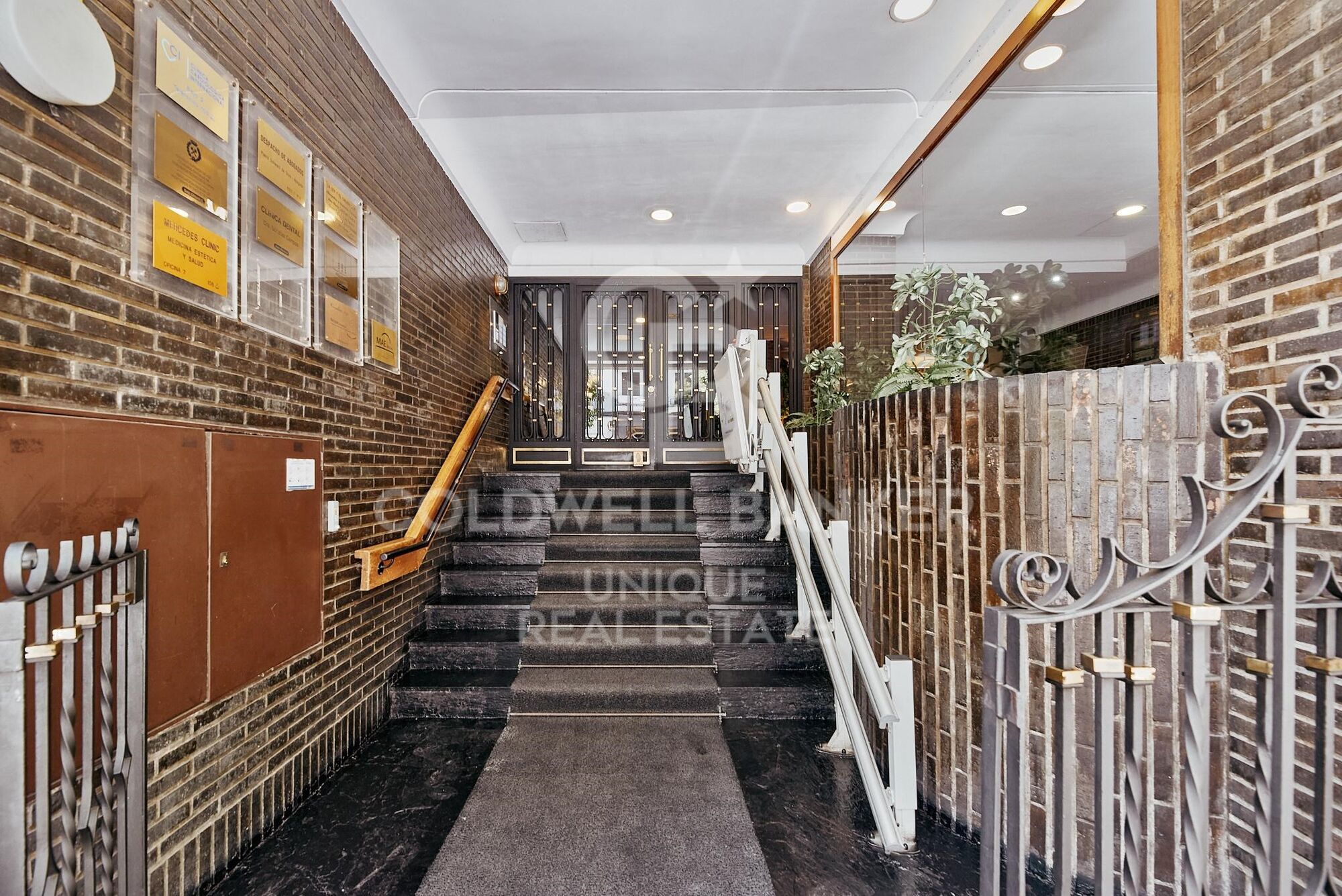 Renovierte 3-Schlafzimmer-Wohnung in Goya, Madrid