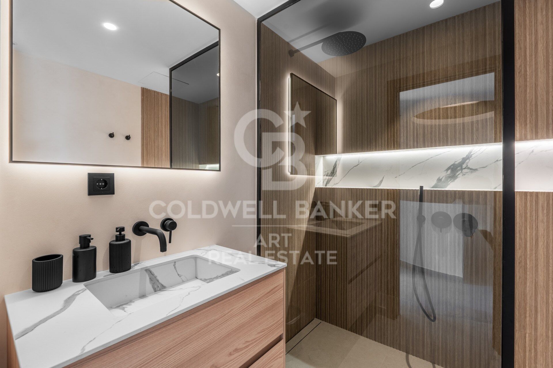 Elegant duplex with solarium in Aloha Gardens, Marbella