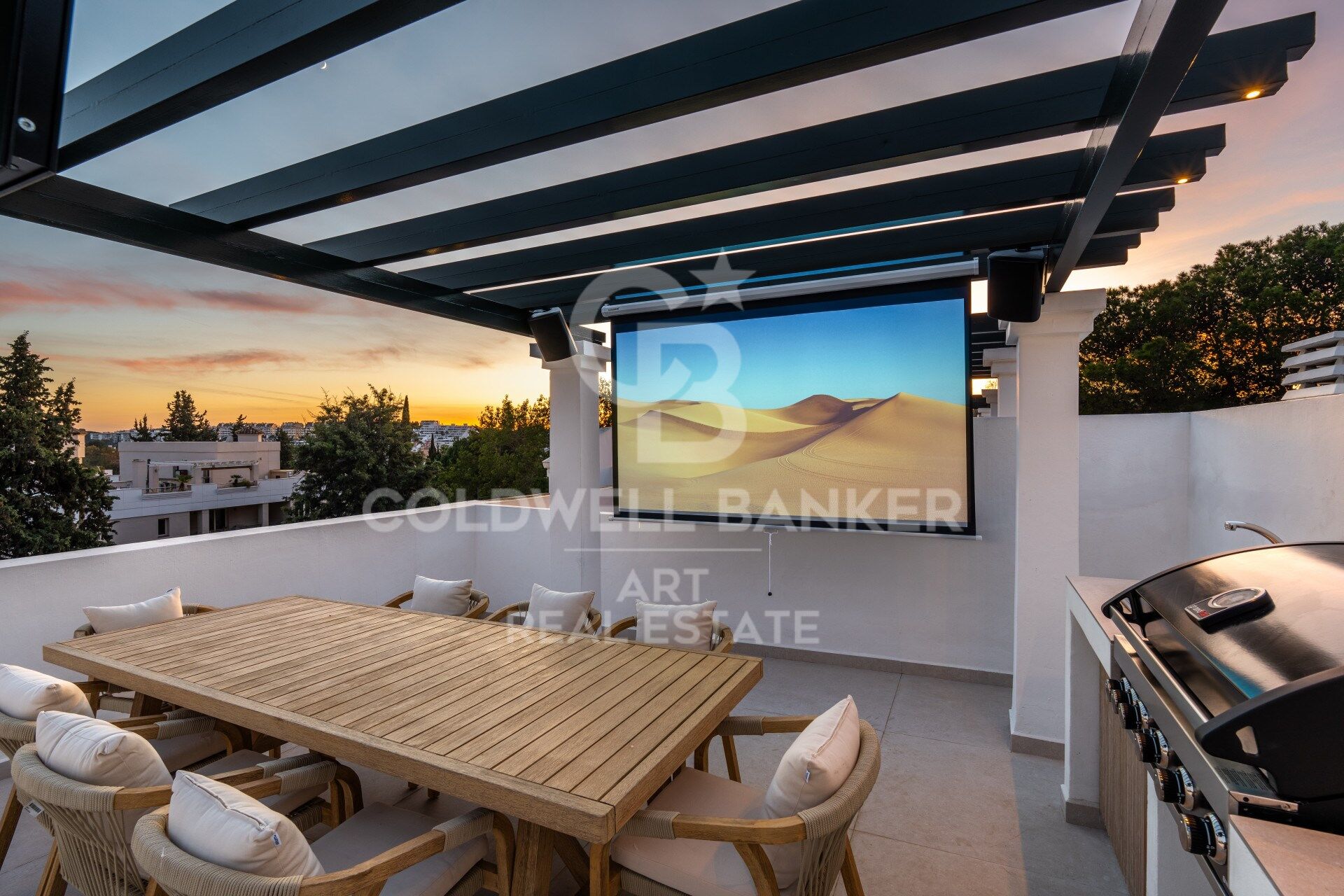 Elegant duplex with solarium in Aloha Gardens, Marbella