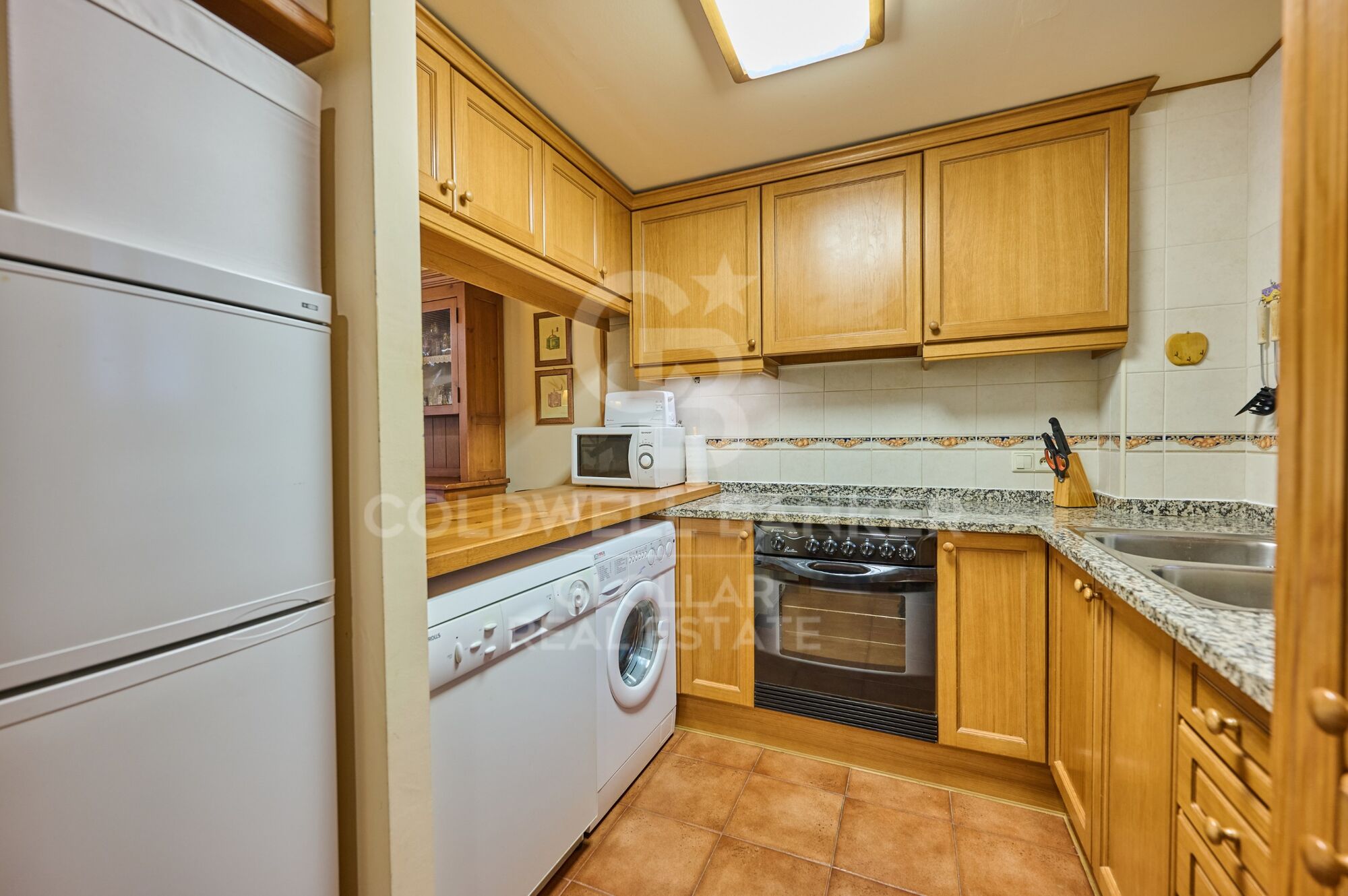 Apartment 2 Bedrooms Rent Osséja