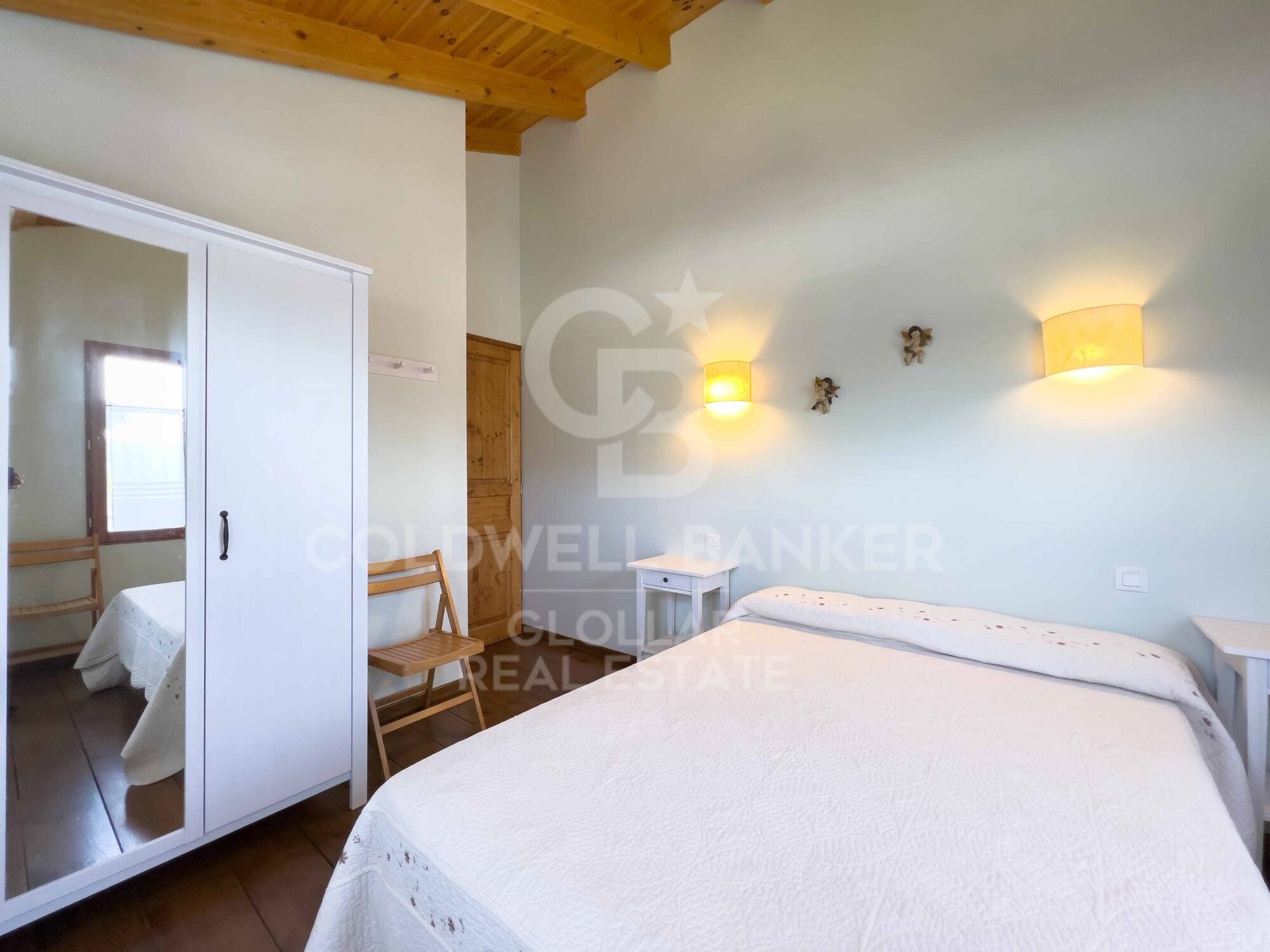 Maison 4 Pièces Location Err