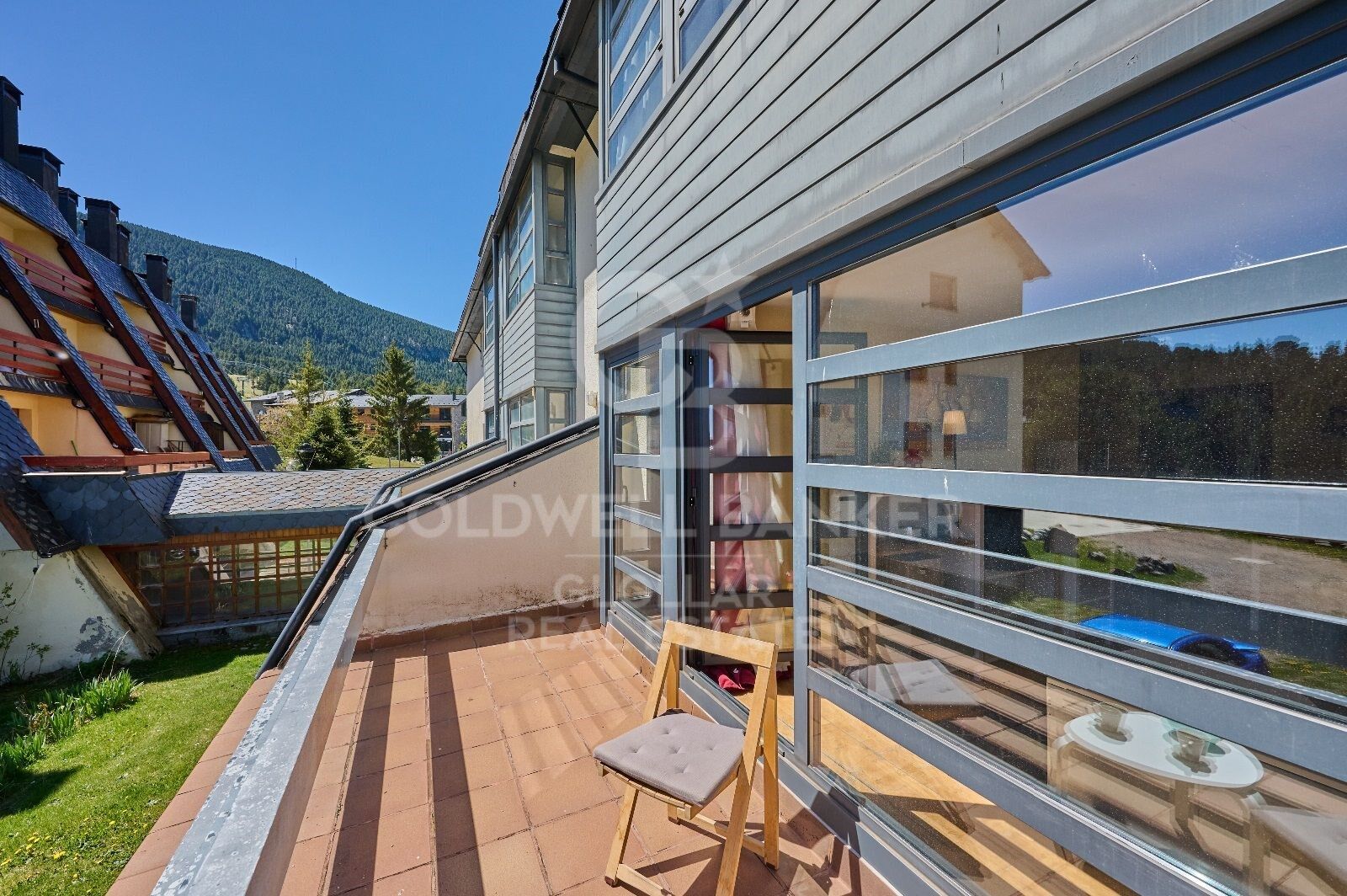 Apartment 1 Bedroom Sale Alp