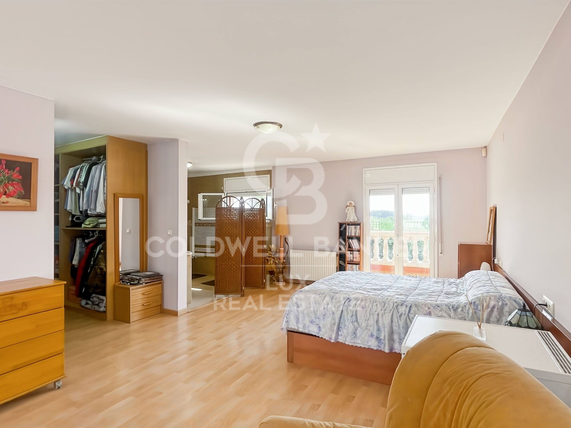 Casa en Llers con piscina y garaje