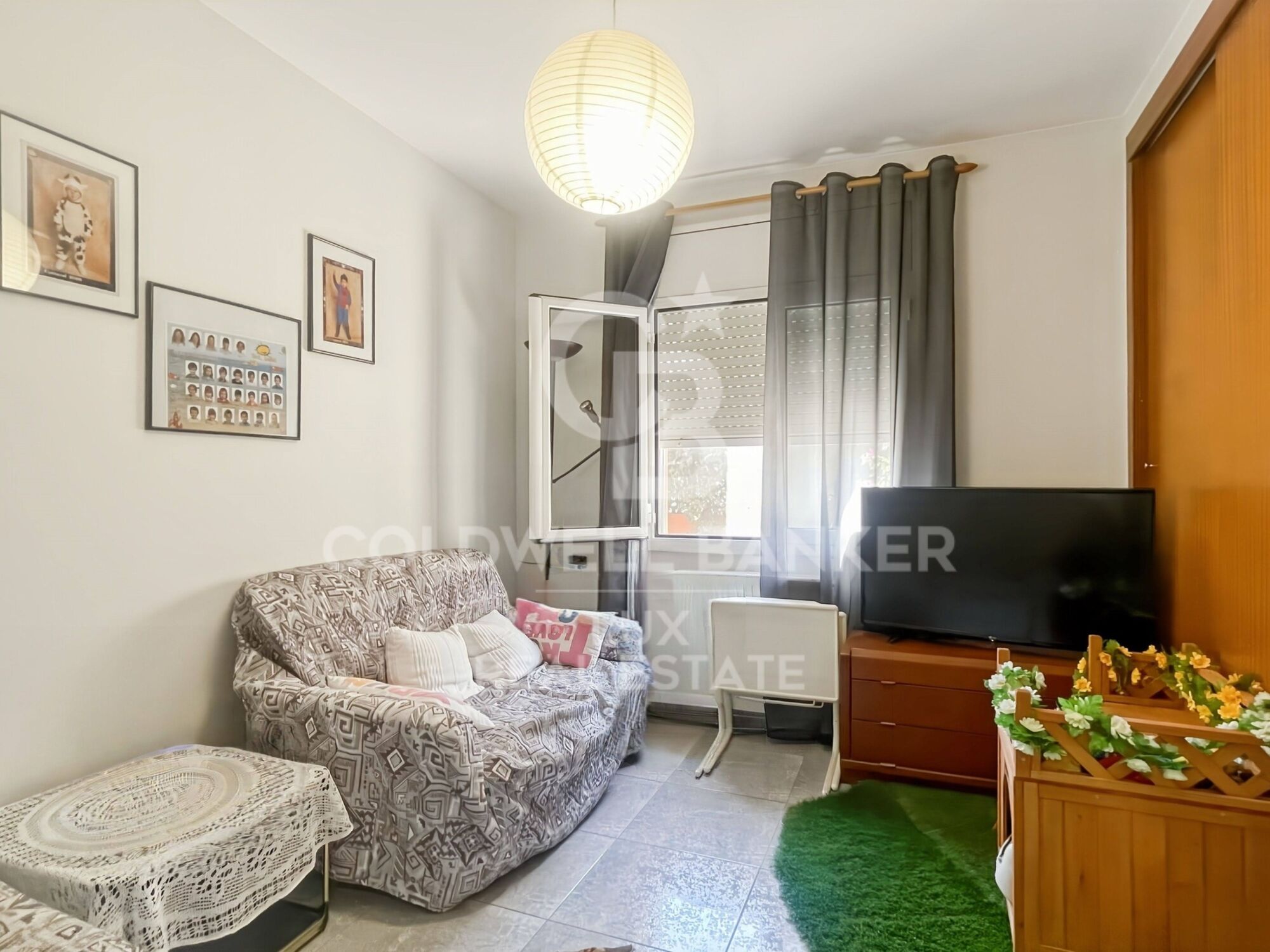Casa en Llers con piscina y garaje