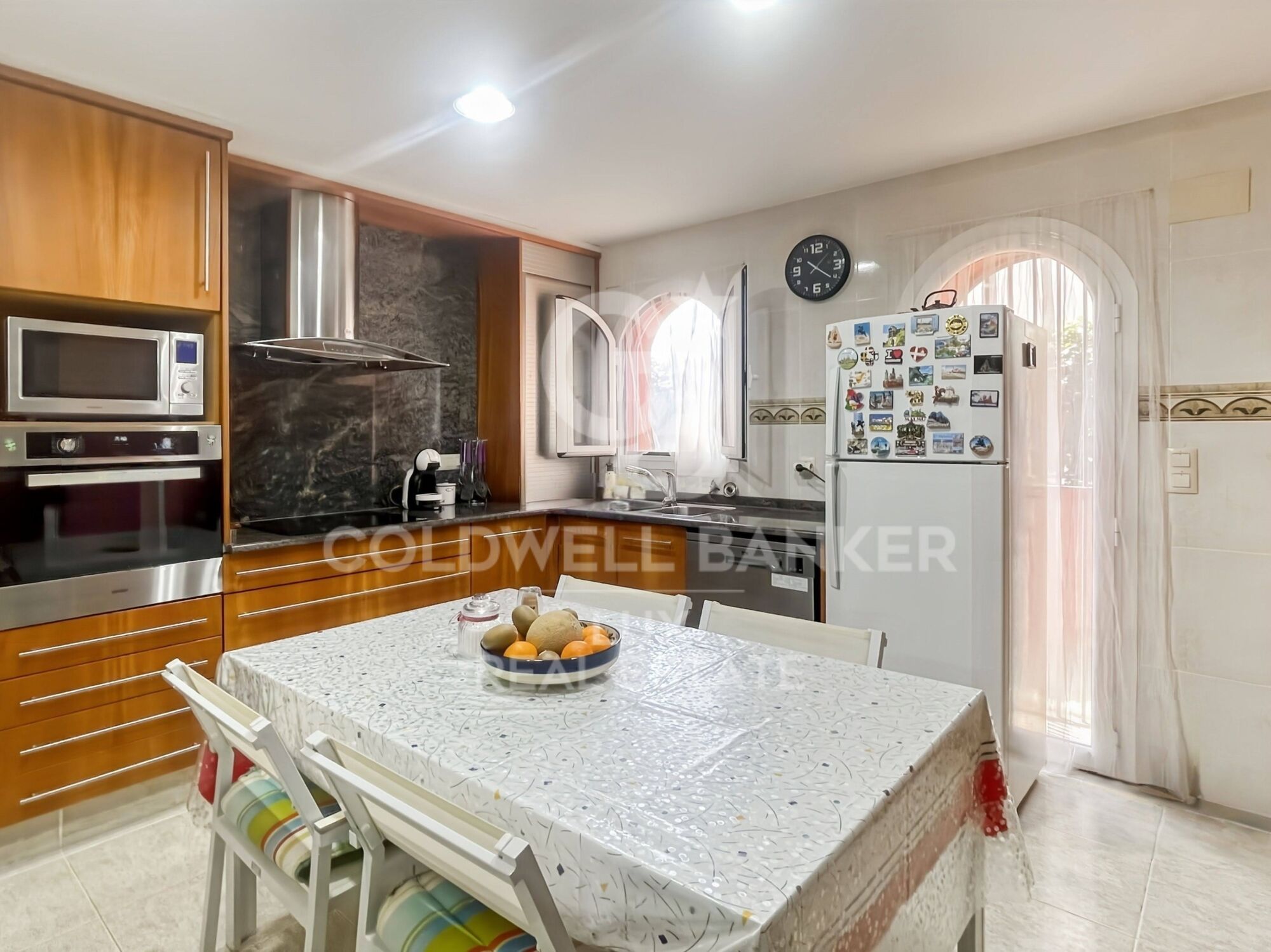 Casa en Llers con piscina y garaje