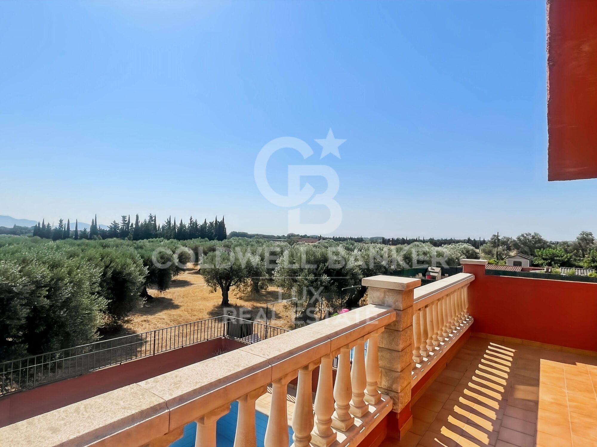 Casa en Llers con piscina y garaje