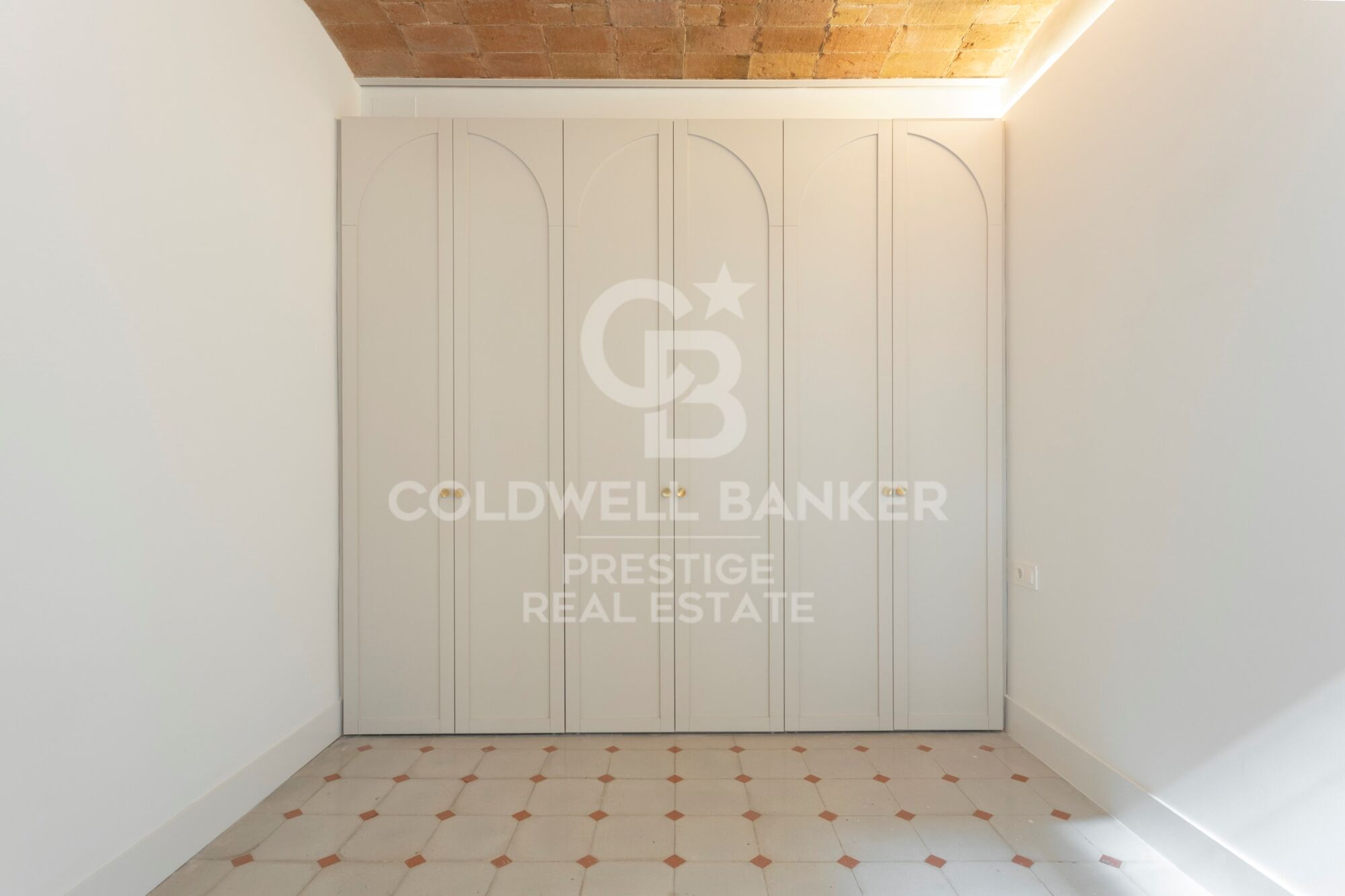 Appartement dans un immeuble moderniste de l'Antiga Esquerra de l'Eixample, Barcelona