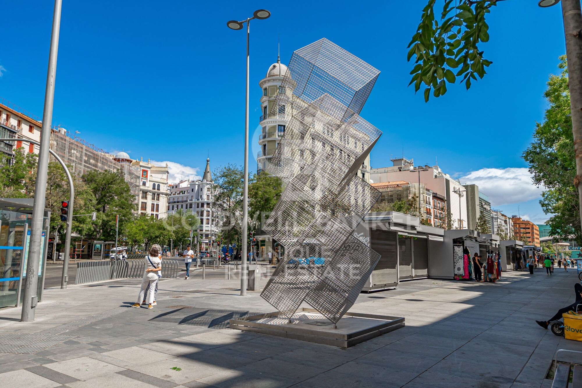 Exterior apartment to be renovated with 11 balconies in Goya, Madrid