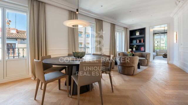 Exterior apartment to be renovated with 11 balconies in Goya, Madrid