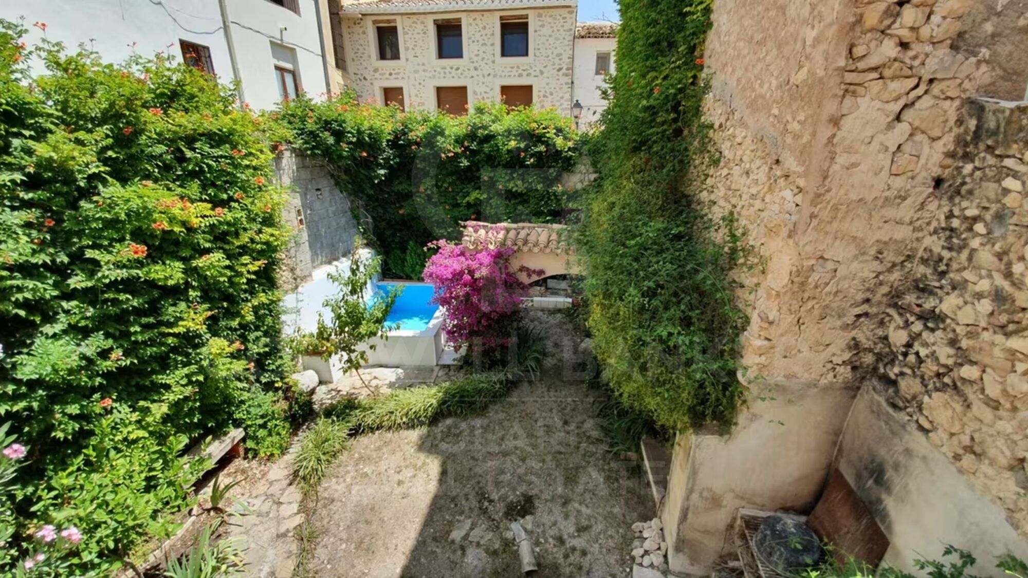 Manor house in Sella