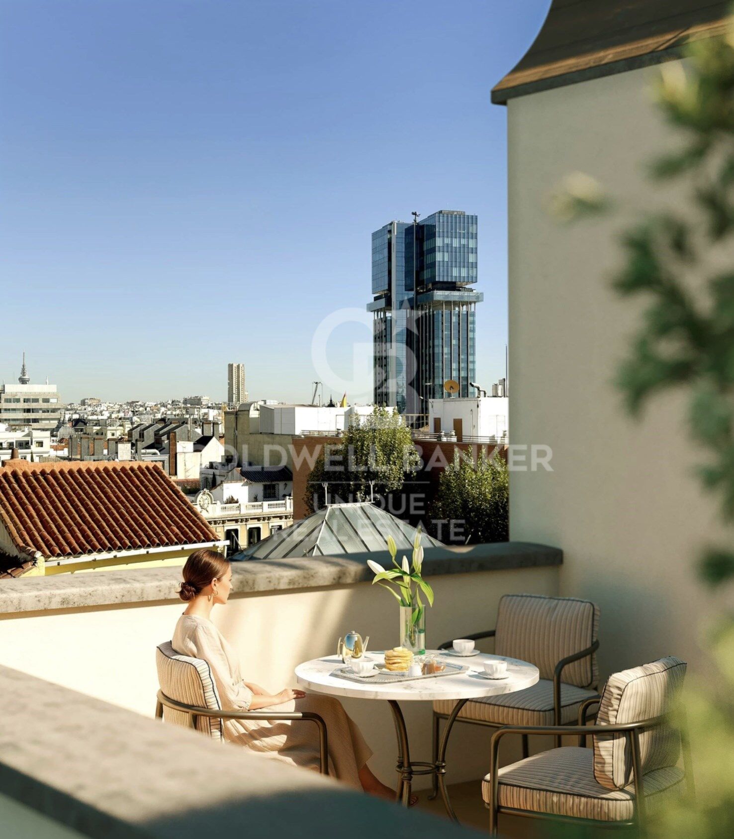 Penthouse rénové avec 2 terrasses à Almagro, Madrid