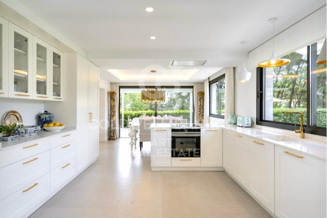 Élégant chalet mitoyen de plain-pied en première ligne de golf - Guadalmina