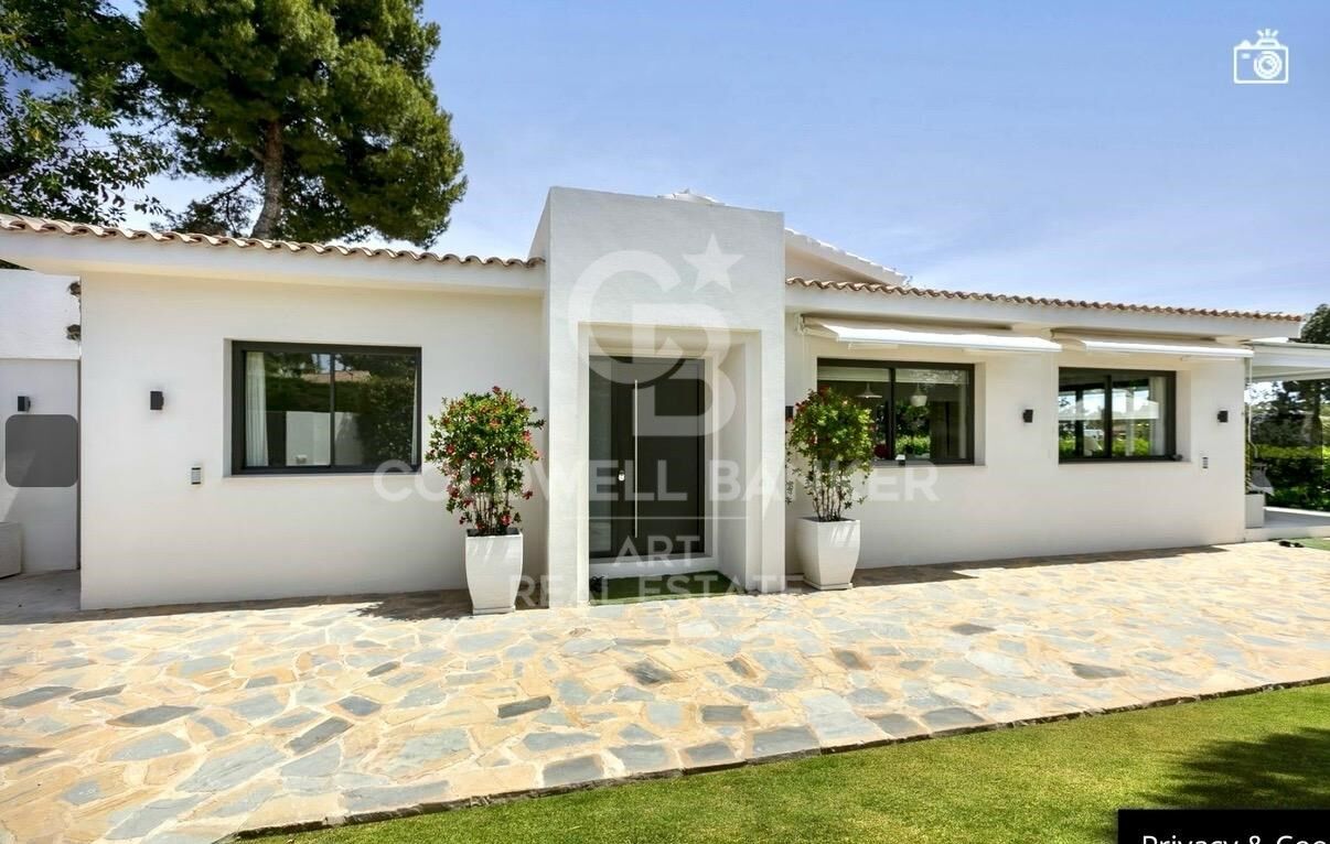 Élégant chalet mitoyen de plain-pied en première ligne de golf - Guadalmina