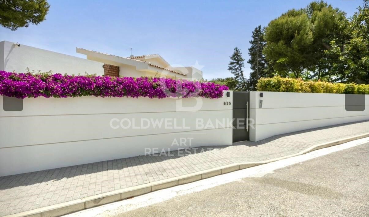 Élégant chalet mitoyen de plain-pied en première ligne de golf - Guadalmina
