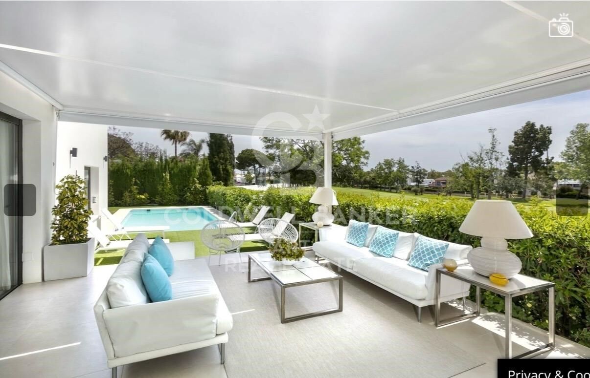 Élégant chalet mitoyen de plain-pied en première ligne de golf - Guadalmina