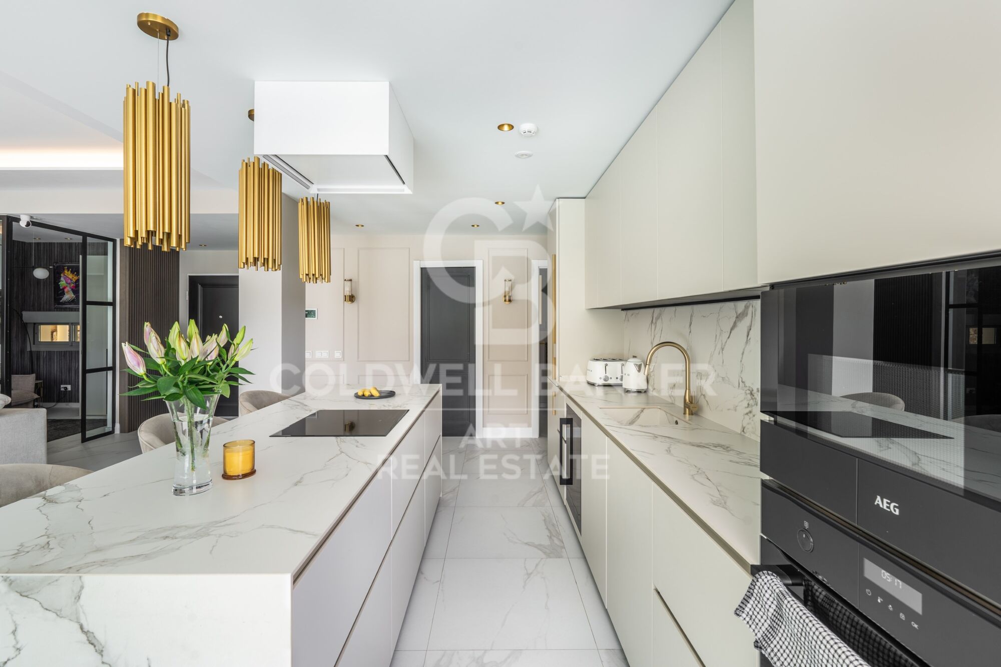 Neue Luxuswohnung mit Meer- und Bergblick in La Reserva del Higuerón