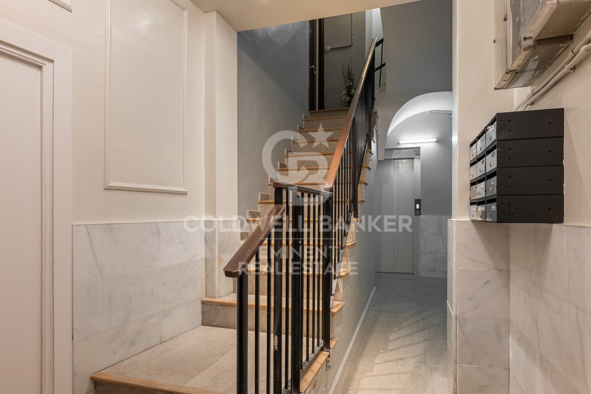 Exclusivo ático con terraza privada en El Born