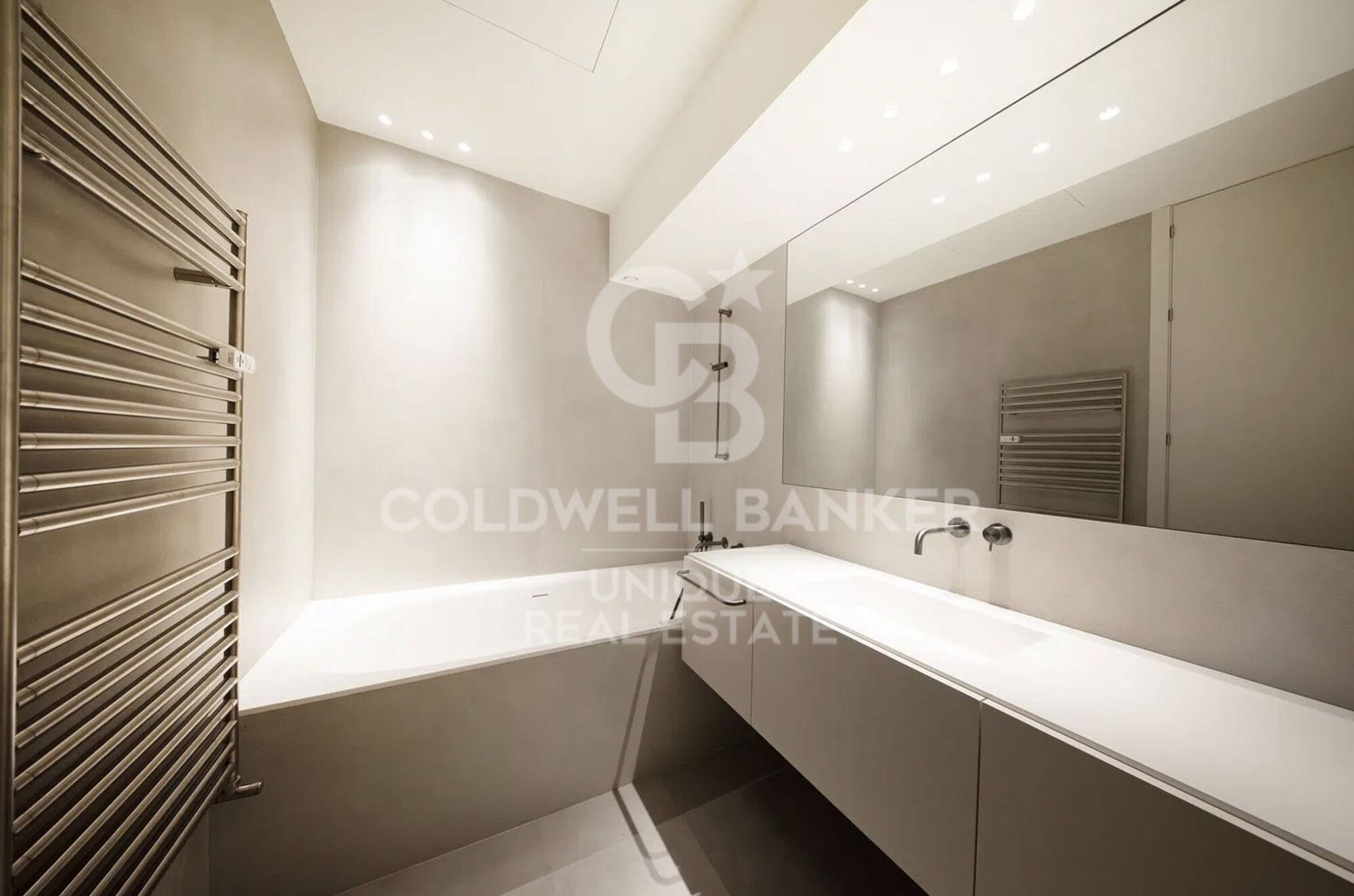 Renoviertes Penthouse mit 4 Schlafzimmern, Terrasse und Garage in Lista, Madrid