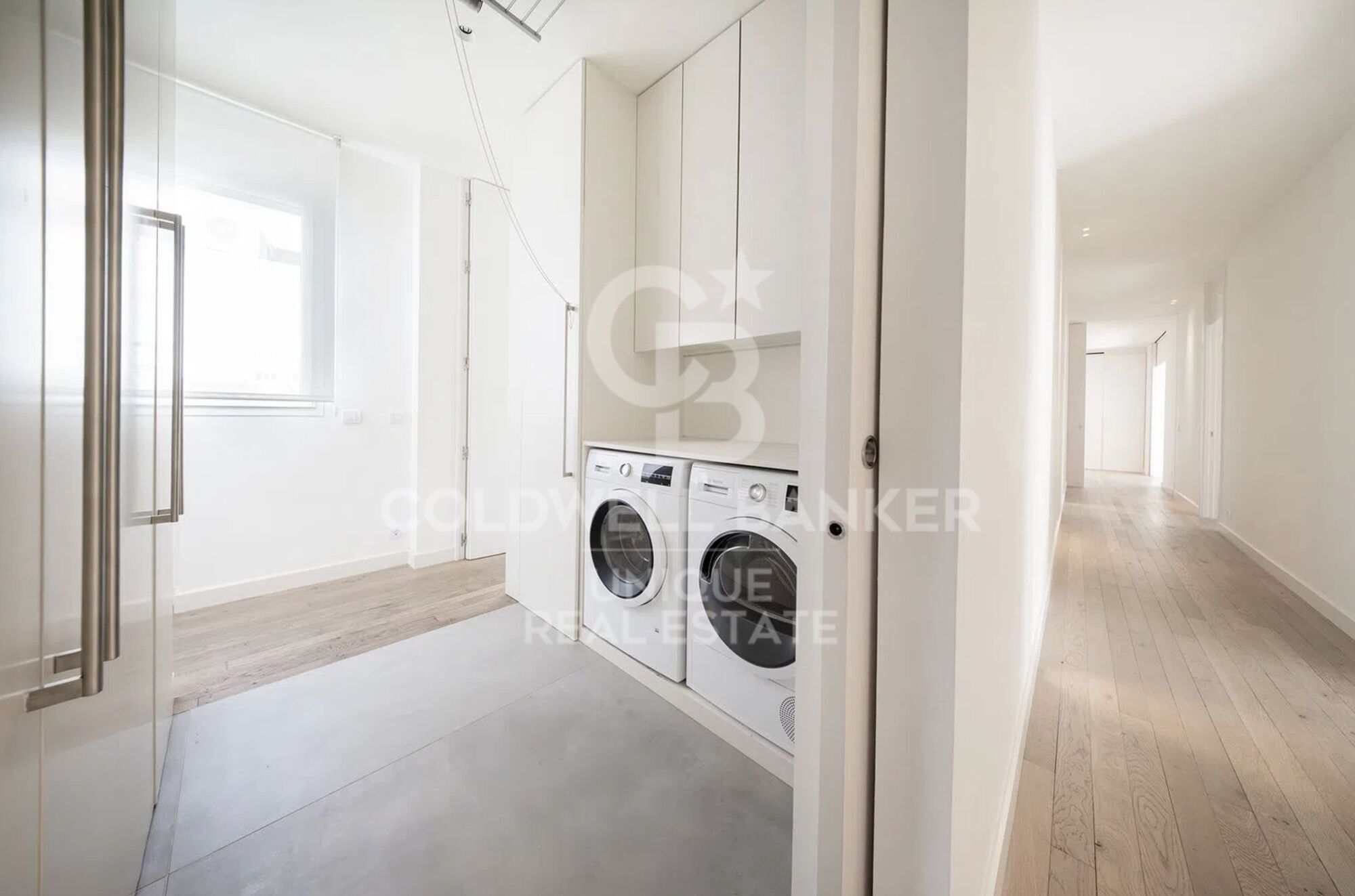 Renovated penthouse with 4 bedrooms, terrace and garage in Lista, Madrid