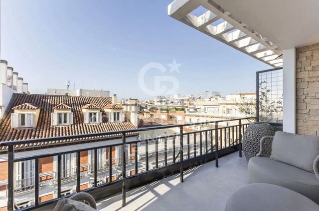 Luxury penthouse in Recoletos, Madrid