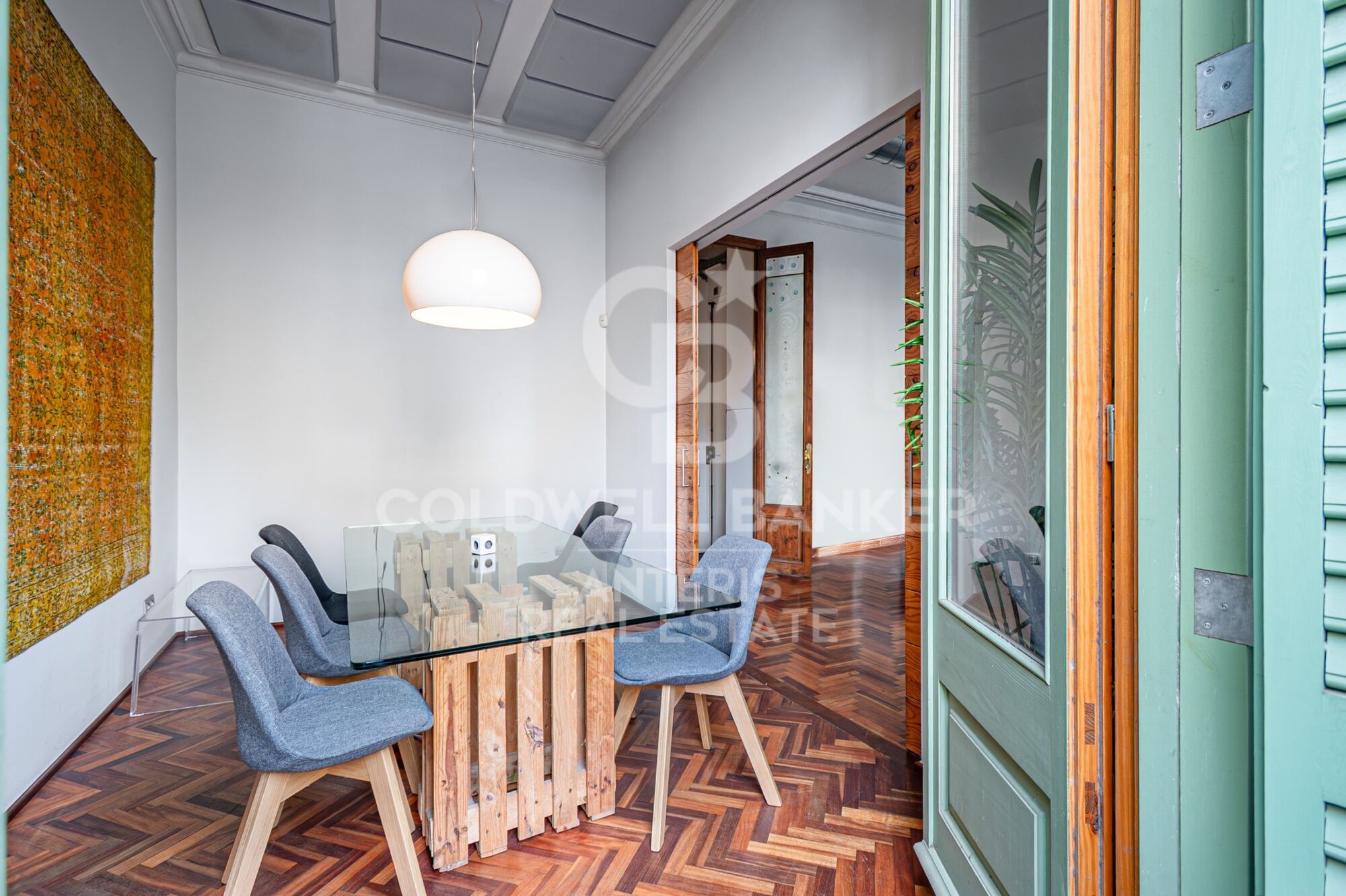 Apartment for sale in the heart of the Antiga Esquerra de l'Eixample