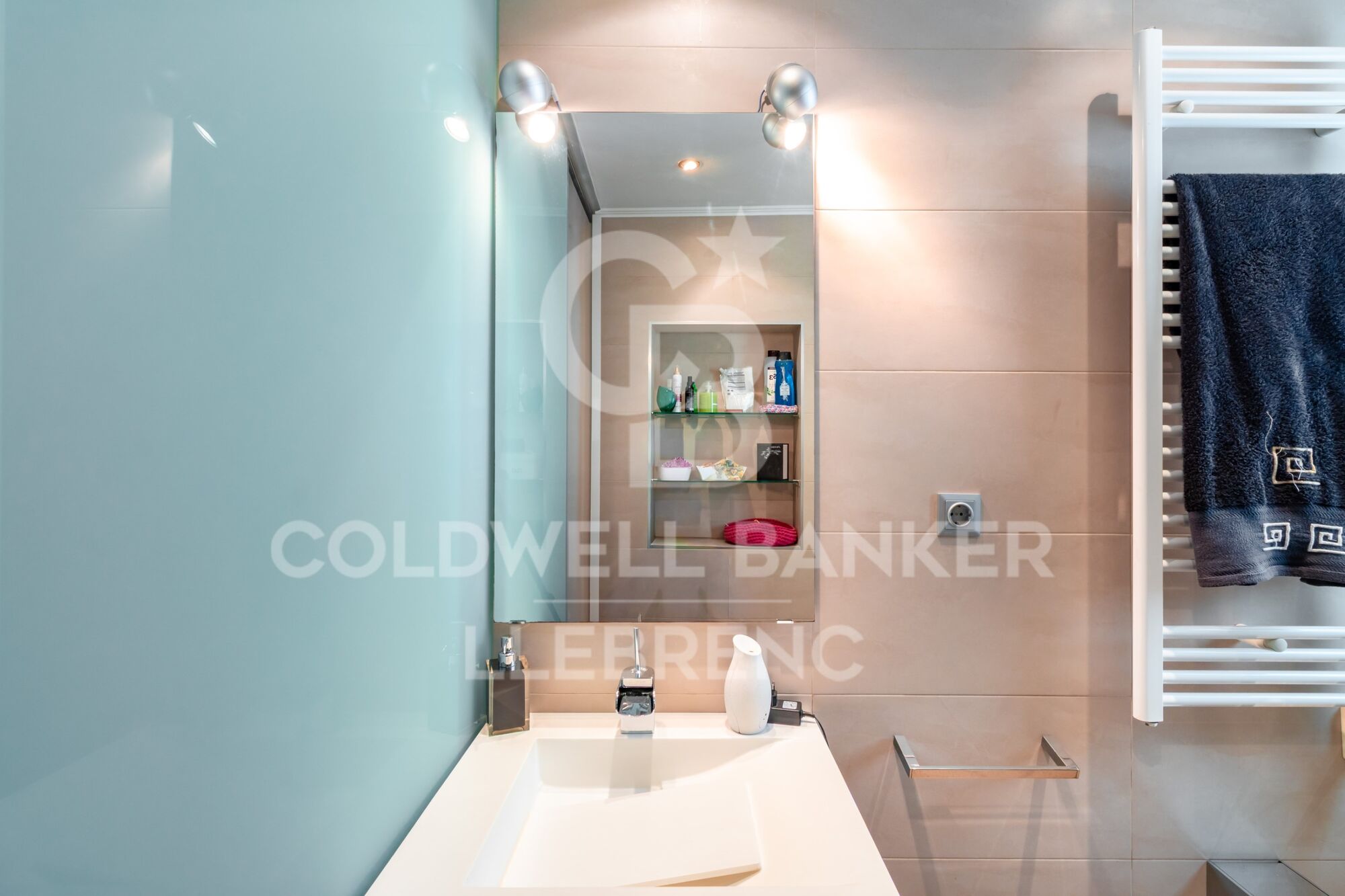 Wonderful house for sale in Peu de Funicular