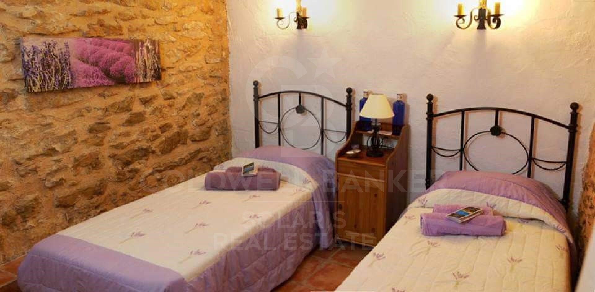 Exclusive historic finca with Mediterranean soul, sea views and tourist potential in Benissa