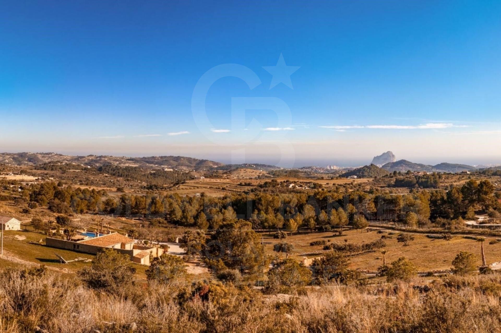 Exclusive historic finca with Mediterranean soul, sea views and tourist potential in Benissa