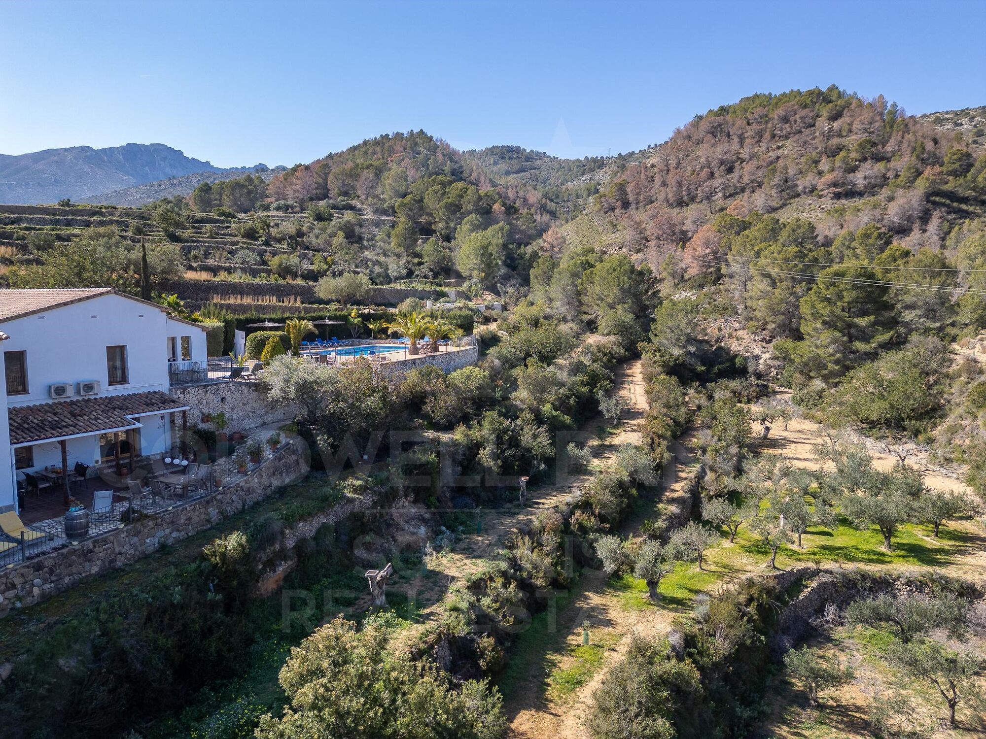 10-Bed Turnkey Rental & Family Estate with Pool, Views and 17,000 m² of Land