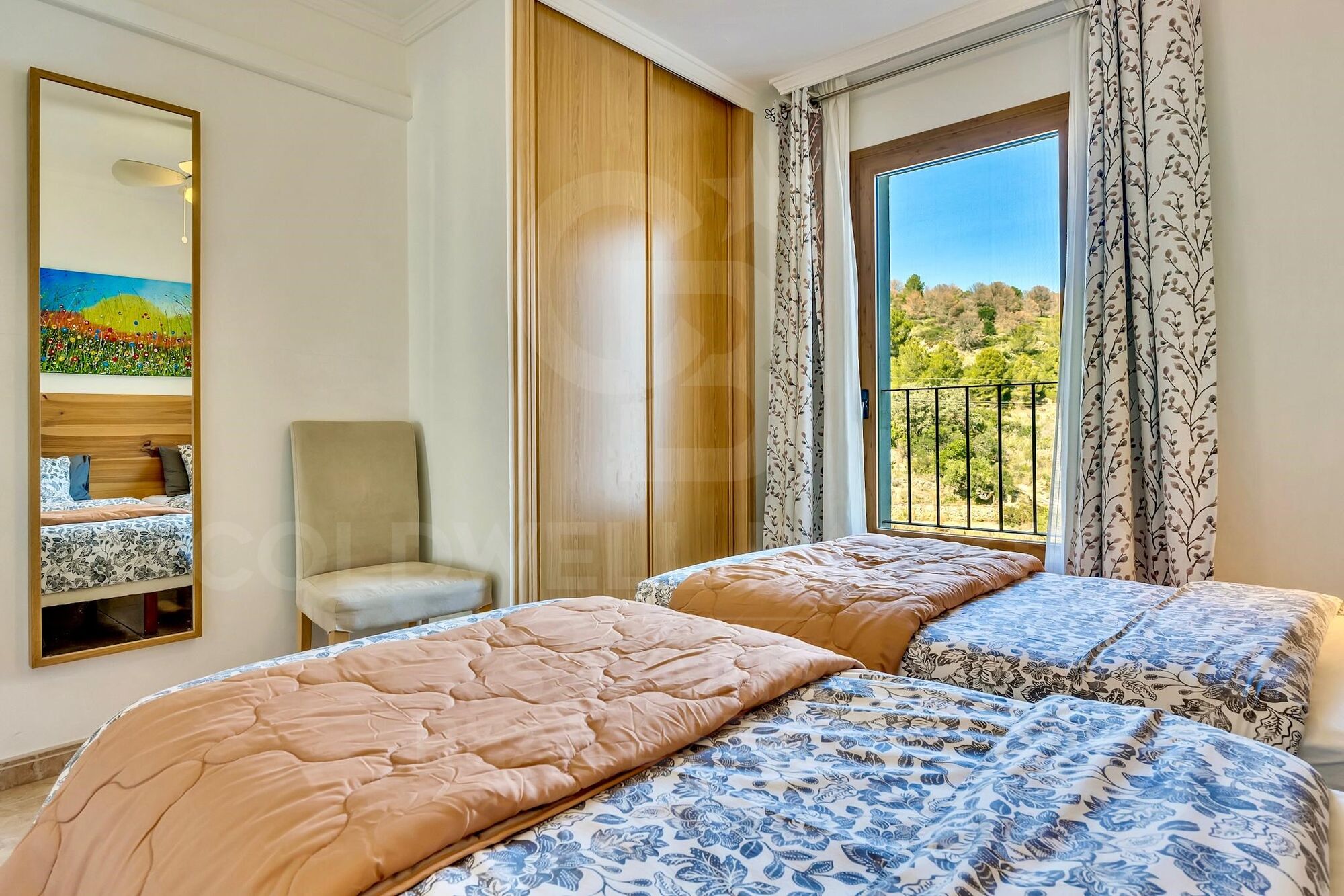 10-Bed Turnkey Rental & Family Estate with Pool, Views and 17,000 m² of Land