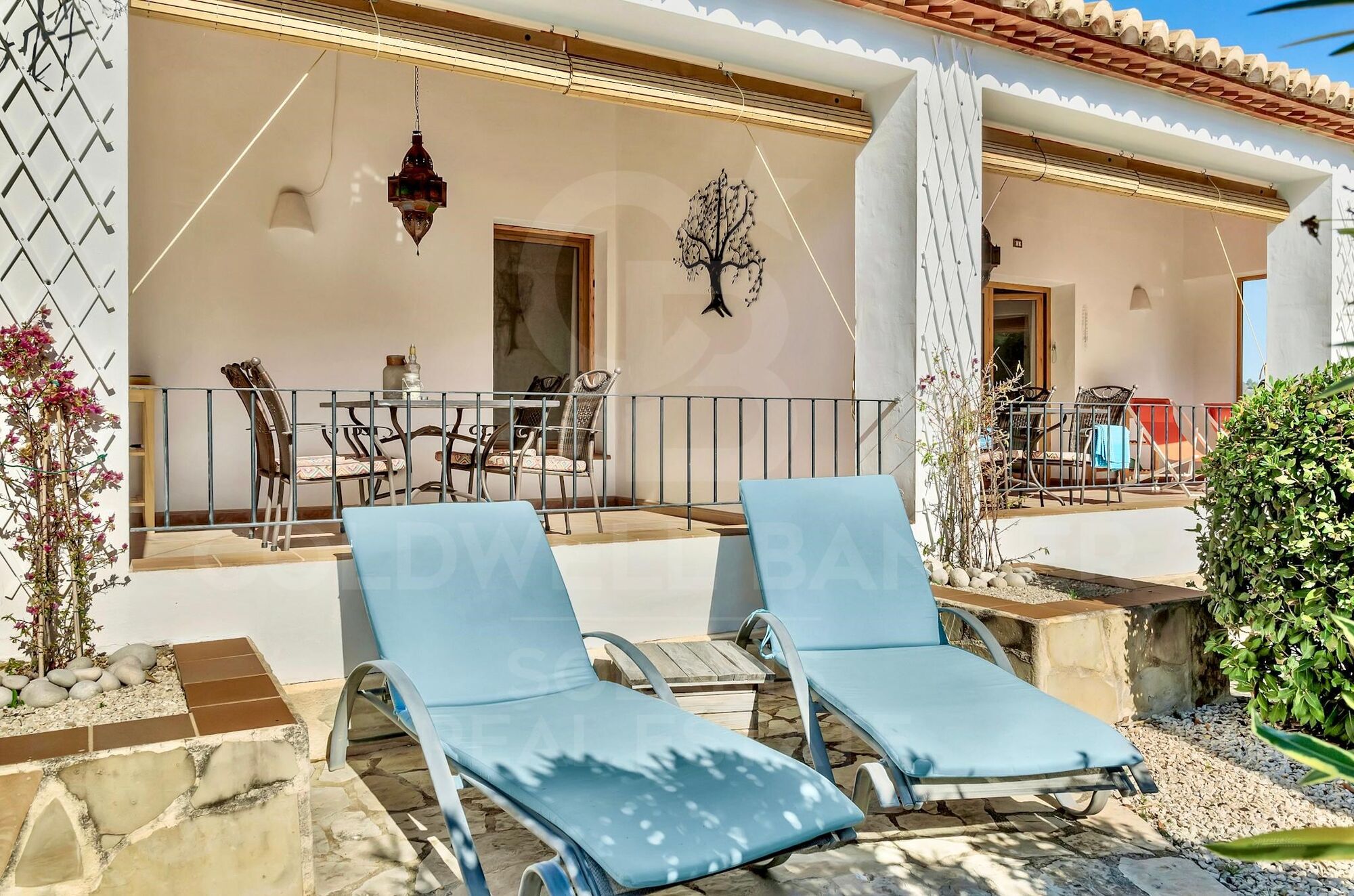 10-Bed Turnkey Rental & Family Estate with Pool, Views and 17,000 m² of Land