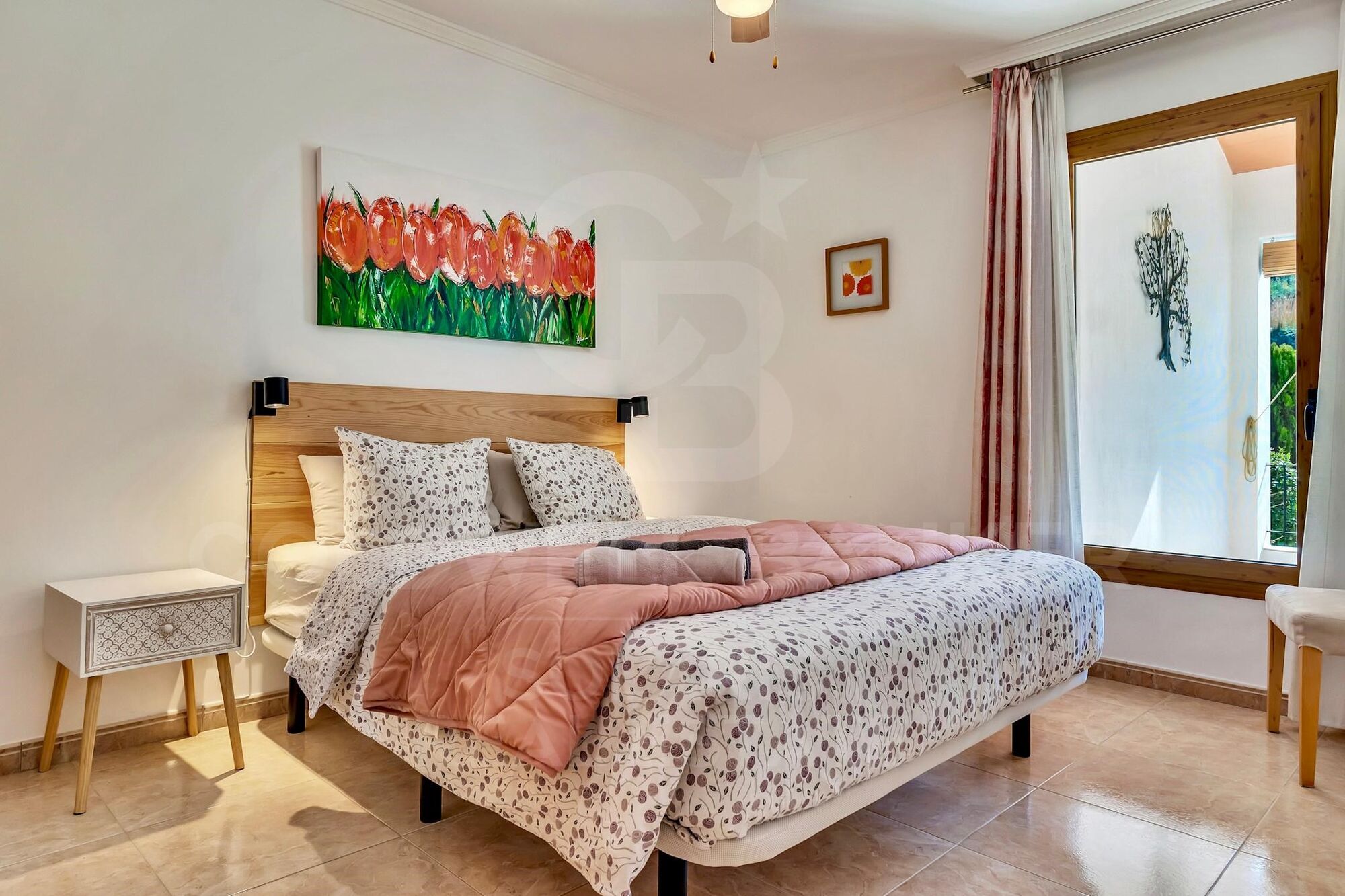 10-Bed Turnkey Rental & Family Estate with Pool, Views and 17,000 m² of Land