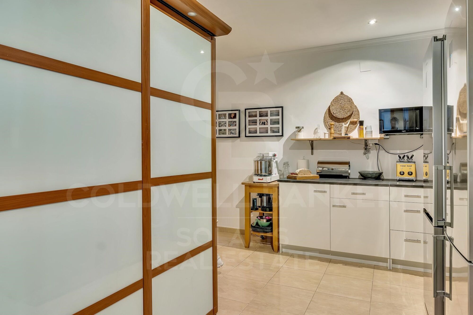 10-Bed Turnkey Rental & Family Estate with Pool, Views and 17,000 m² of Land