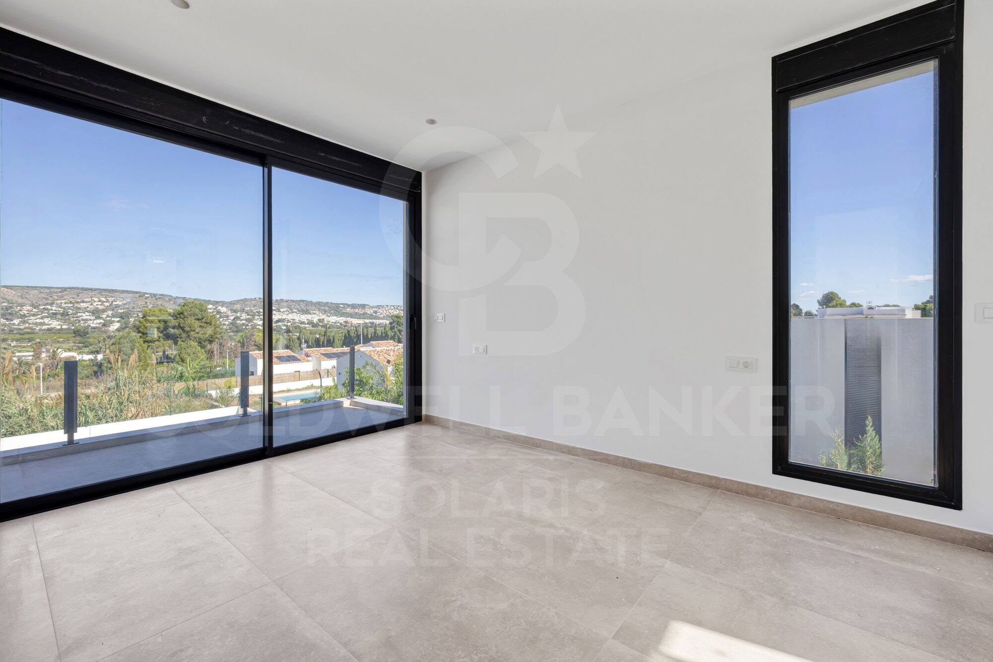 Neu gebaute Passivvilla in Piver, Jávea - modernes Design mit herrlichem Blick auf Montgó