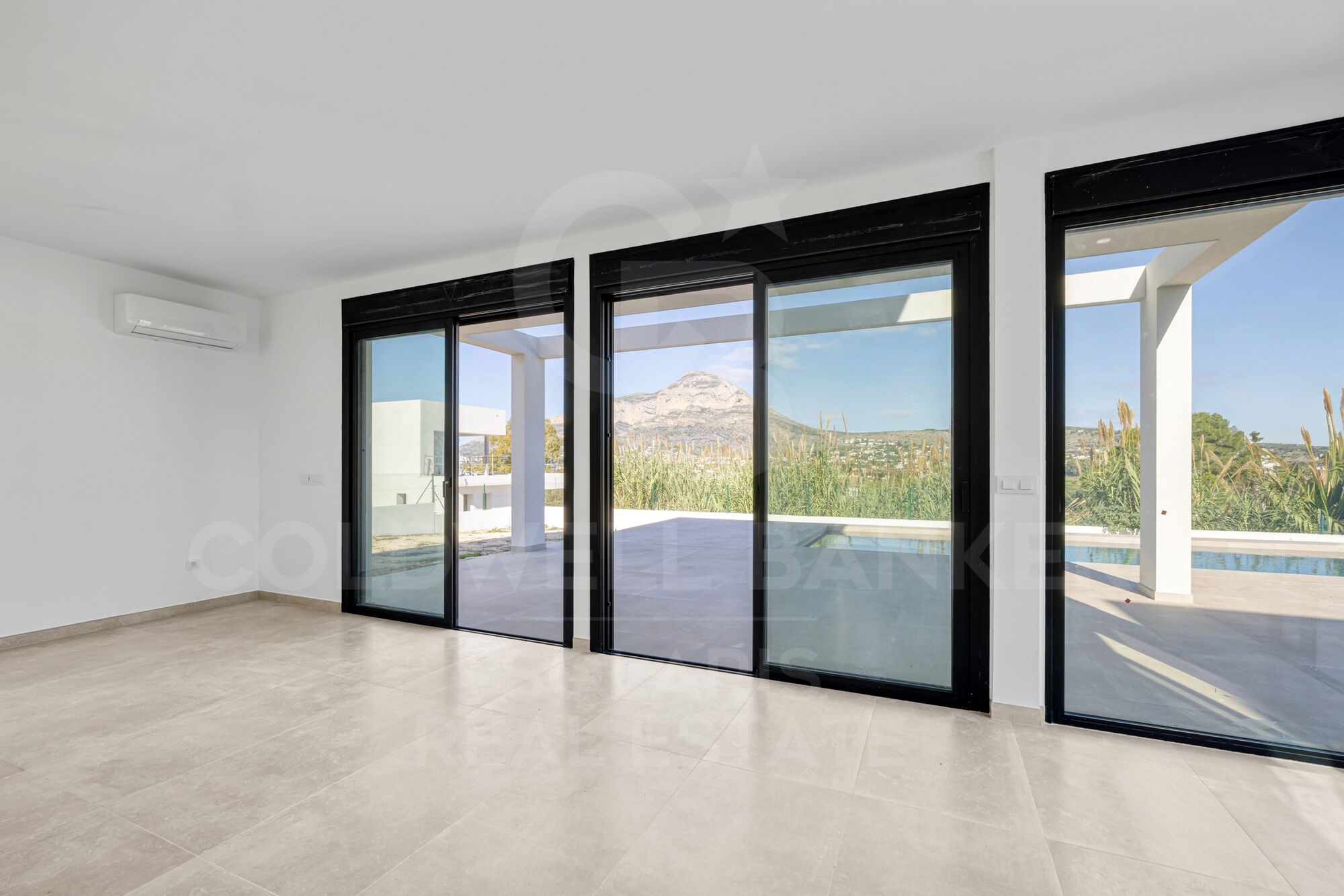 Newly Built Passive Villa in Piver, Jávea - Modern Design with Stunning Montgó Views