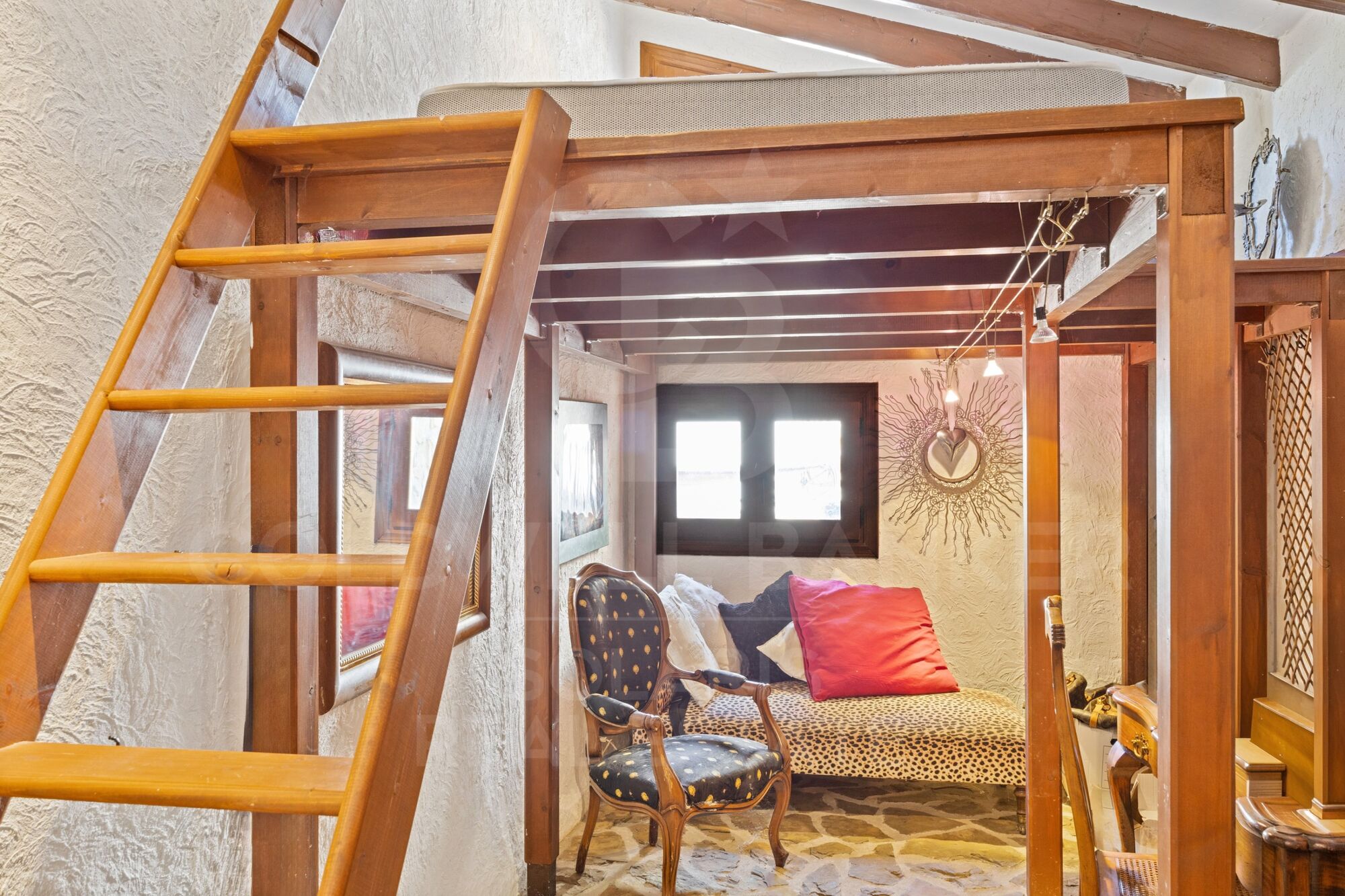 Finca entièrement rénovée avec maison d'hôtes, piscine et ambiance balinaise près de la vieille ville de Jávea