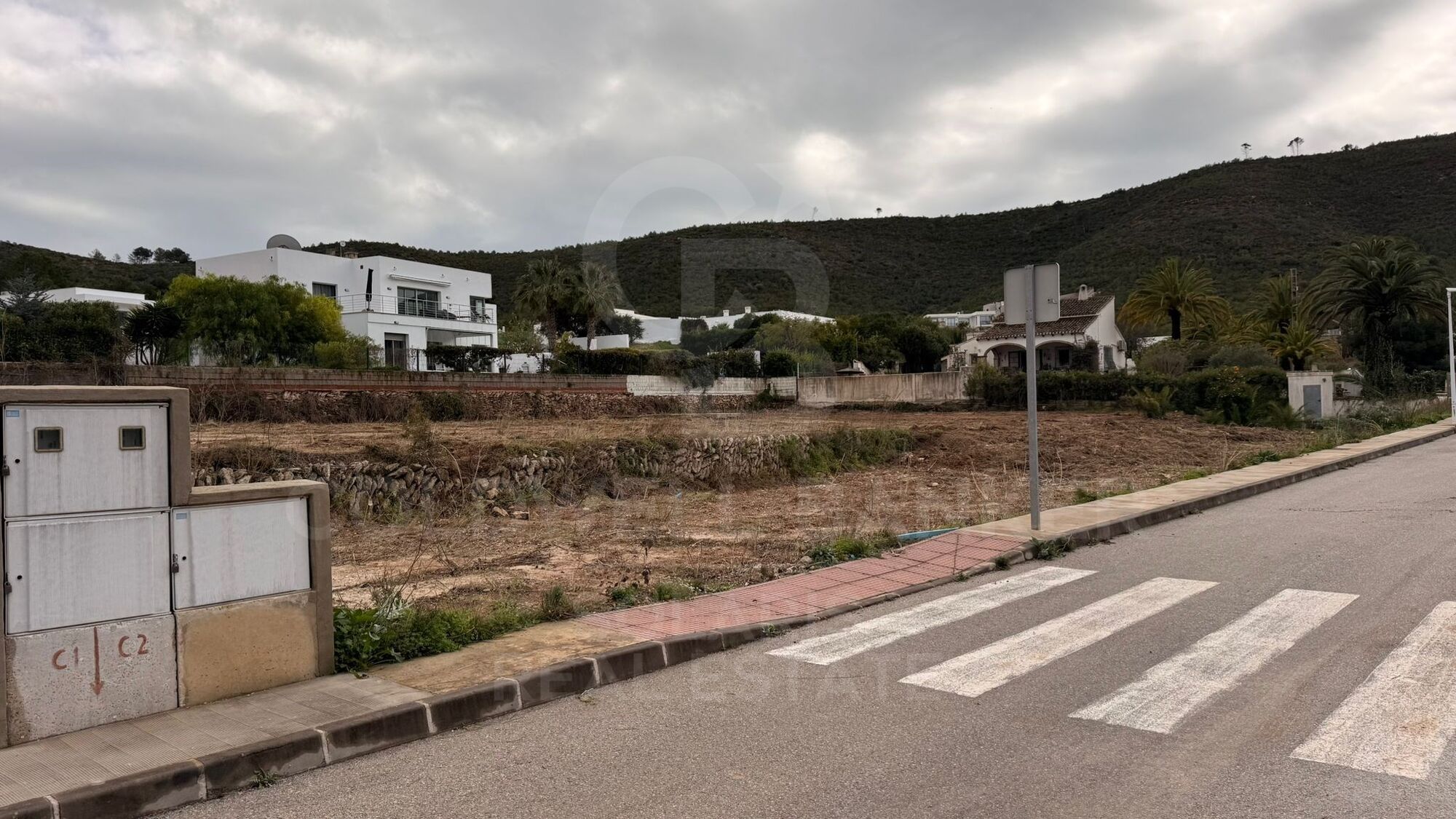 Terrain urbain exclusif avec un potentiel premium à Vall del Sol