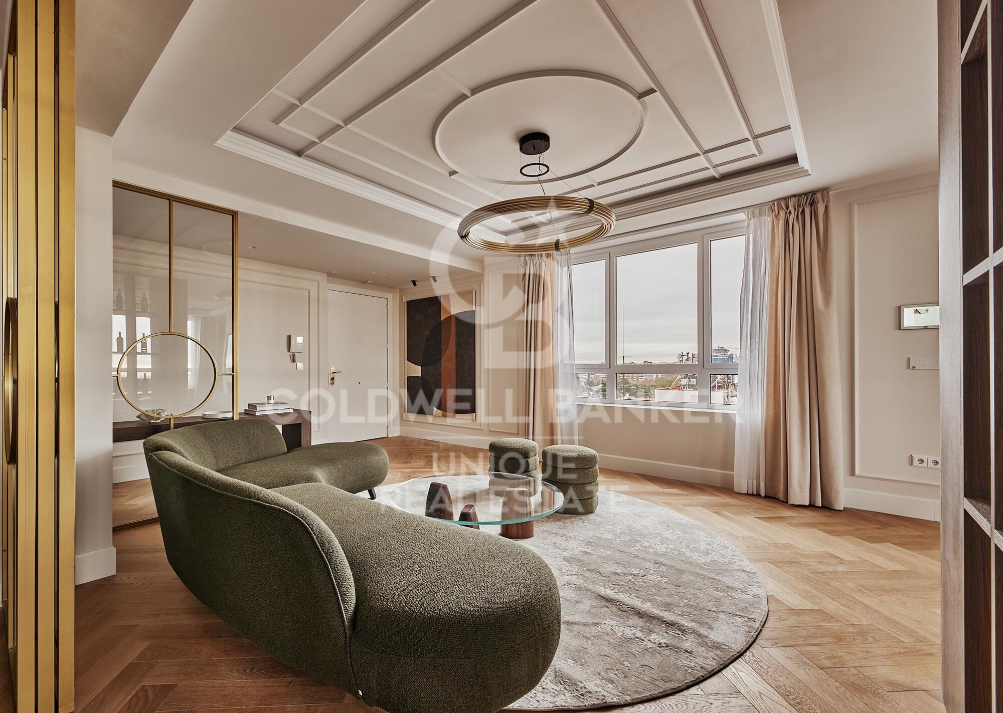 Piso exterior con 5 dormitorios en el Viso