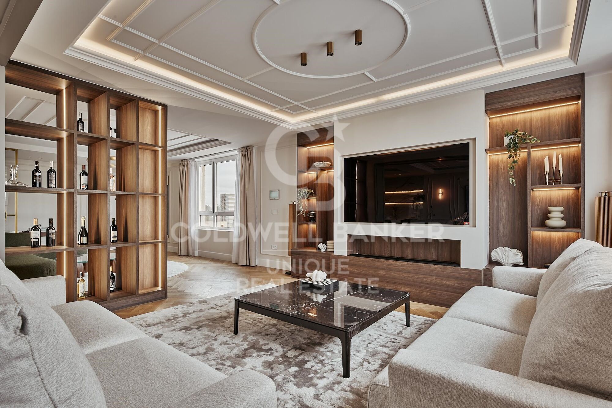 Piso exterior con 5 dormitorios en el Viso