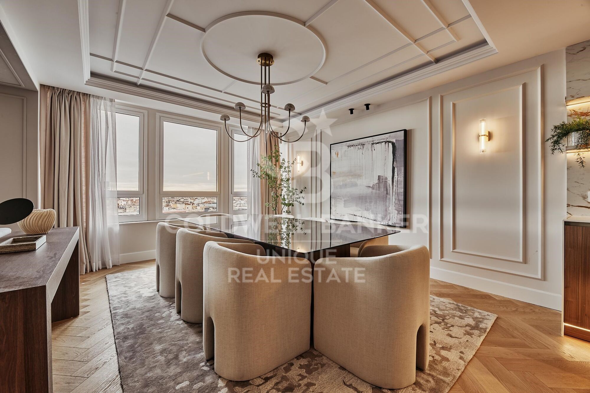 Piso exterior con 5 dormitorios en el Viso