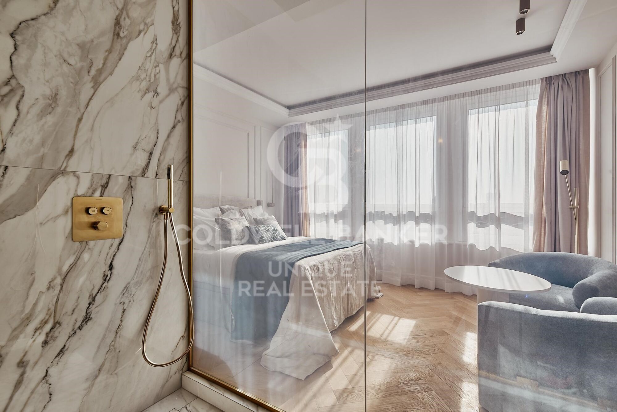 Piso exterior con 5 dormitorios en el Viso