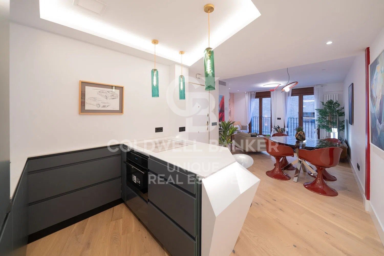 Appartement extérieur neuf de 2 chambres au centre de Madrid