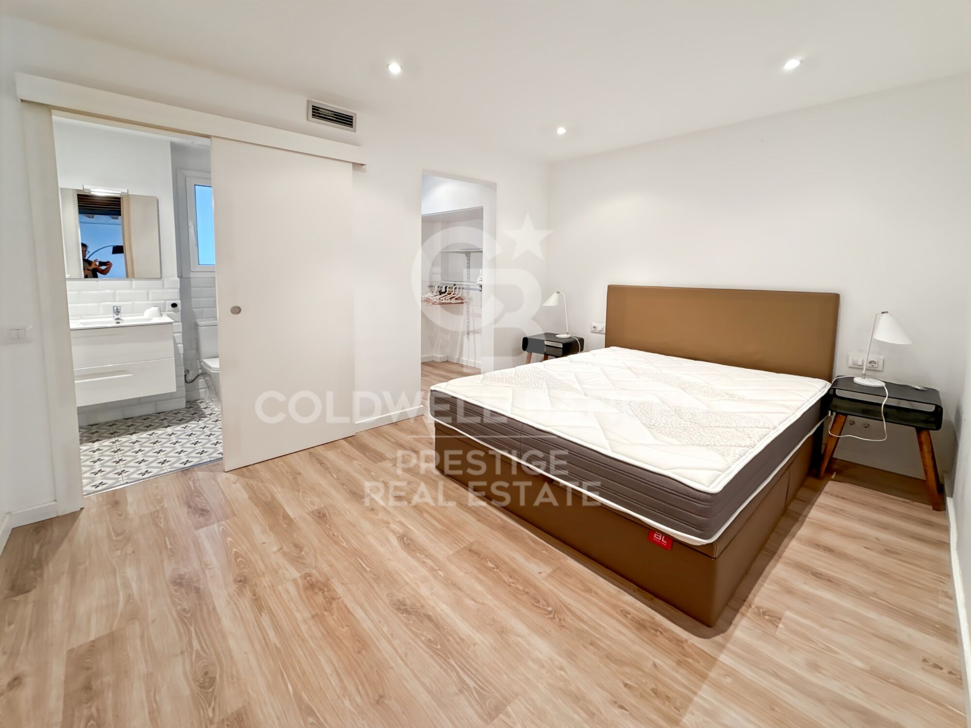 Piso reformado en venta - Vila de Gràcia, Barcelona