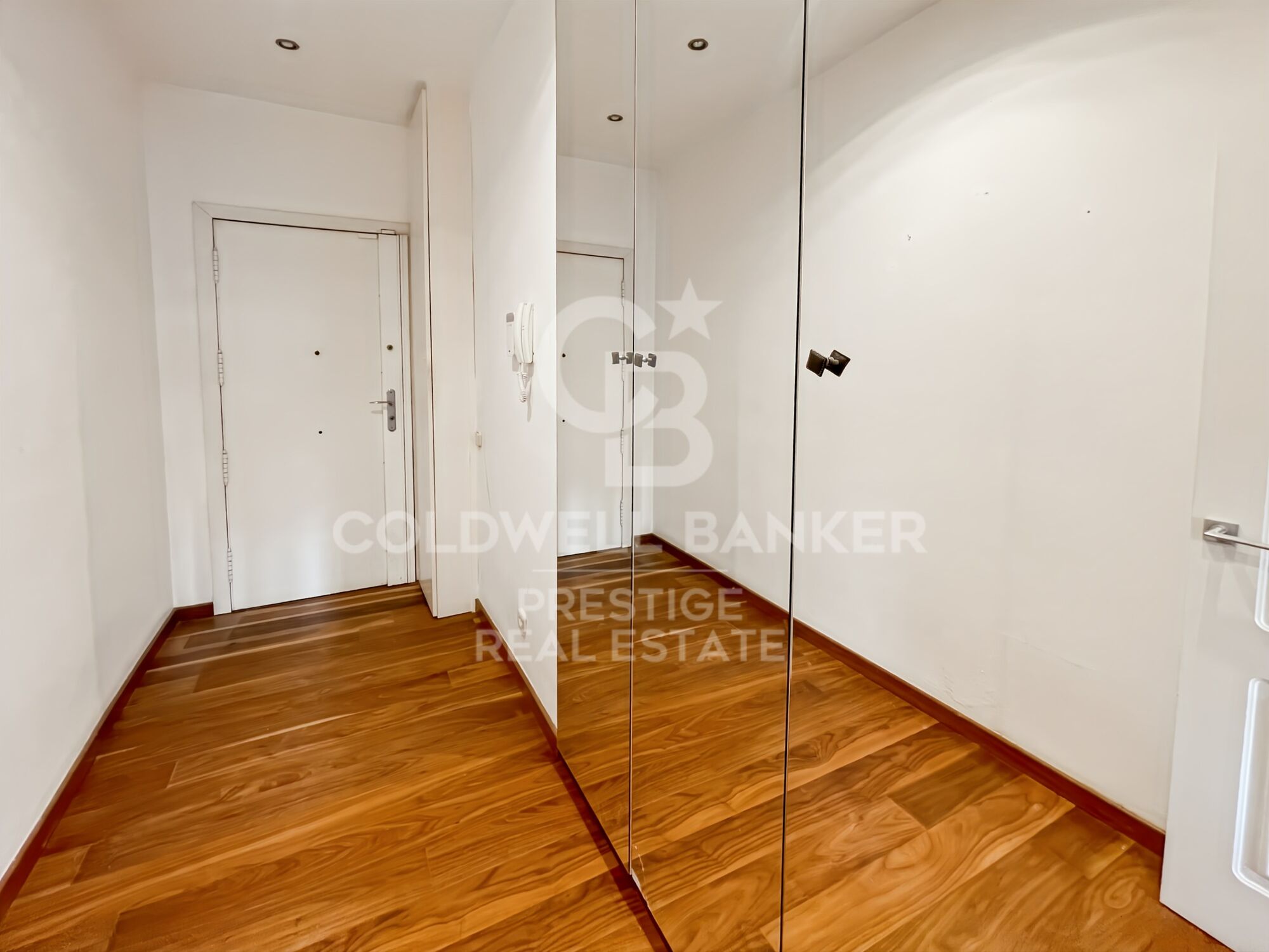 Spektakuläre Wohnung mit 50 m² großer Terrasse und Privatparkplatz in der Nähe von Francesc Macià, Barcelona