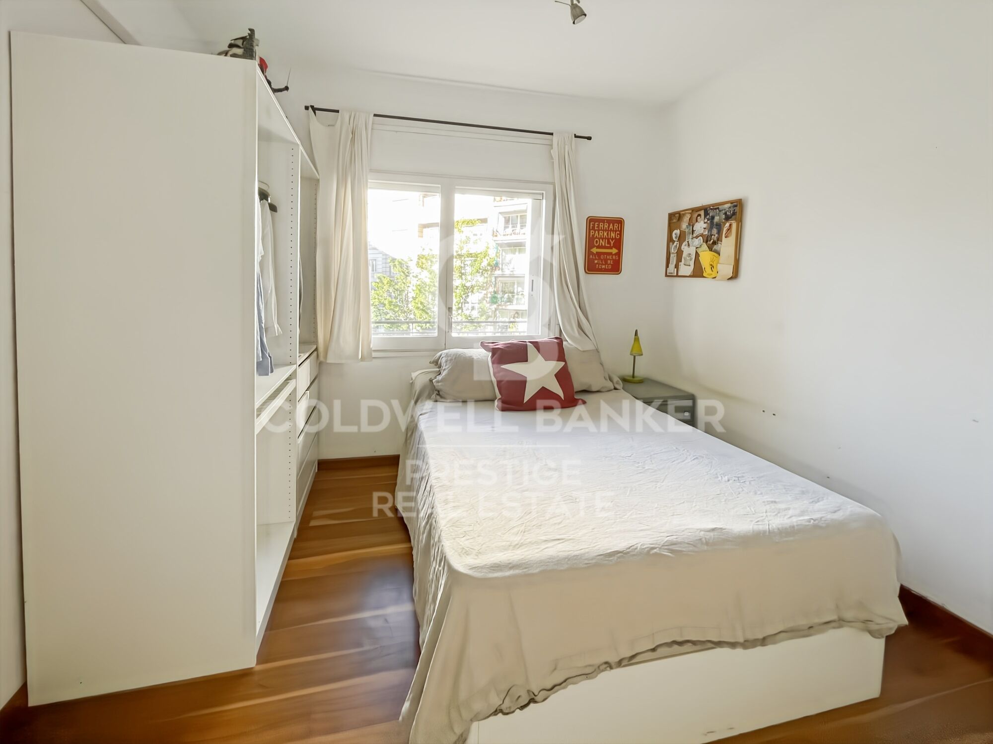Spectaculaire appartement avec terrasse de 50 m2 et parking privé près de Francesc Macià, Barcelone